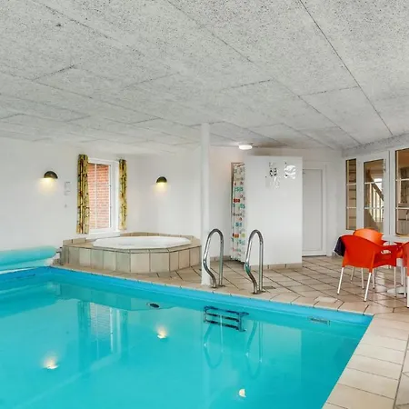 Cozy In With Sauna Dom wakacyjny *