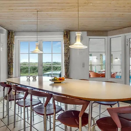 Holiday home Gorgeous In With House Sea View