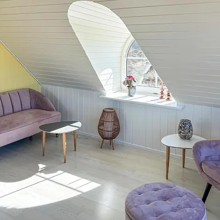 Gorgeous In With House Sea View Holiday home *